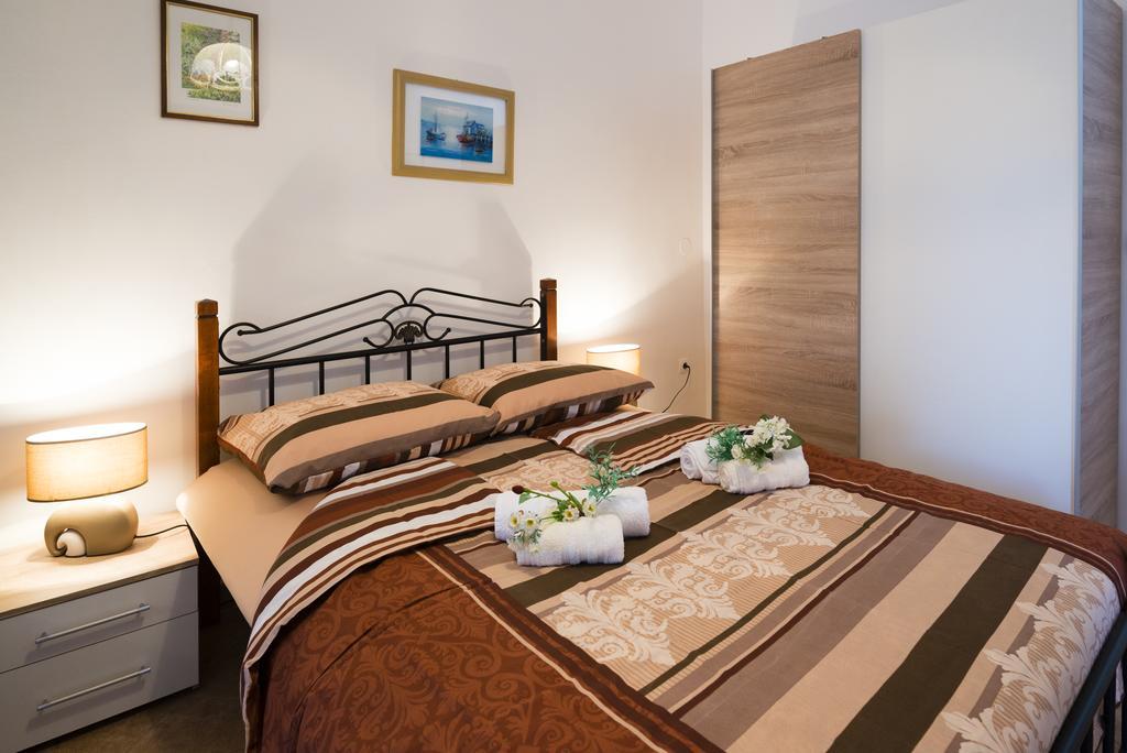 Apartment Nona *